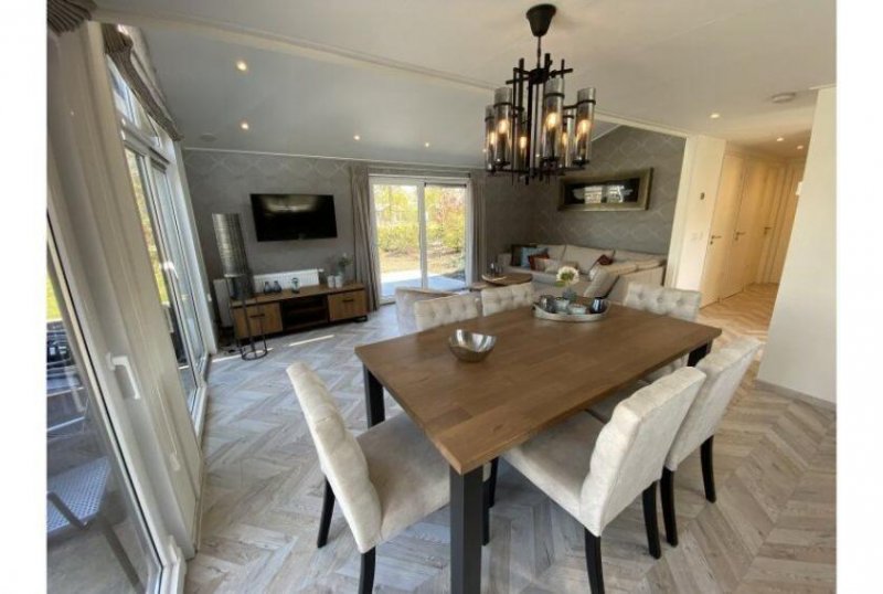 Biddinghuizen Hackfort Split Level Haus kaufen